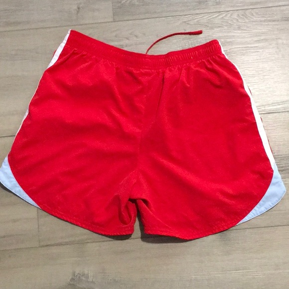Nike shorts with drawstring and pockets Size S (4-6) - Picture 5 of 6